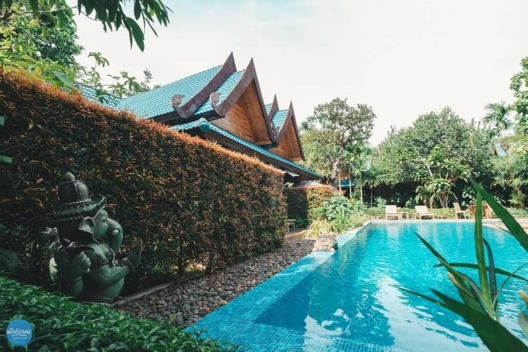 The Nine Thipthara Klongson Resort Ban Nong Thale Exterior photo
