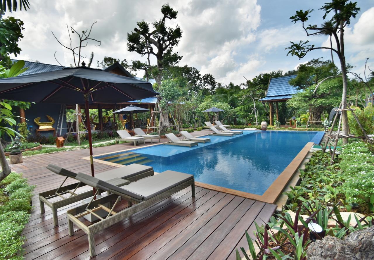 The Nine Thipthara Klongson Resort Ban Nong Thale Exterior photo
