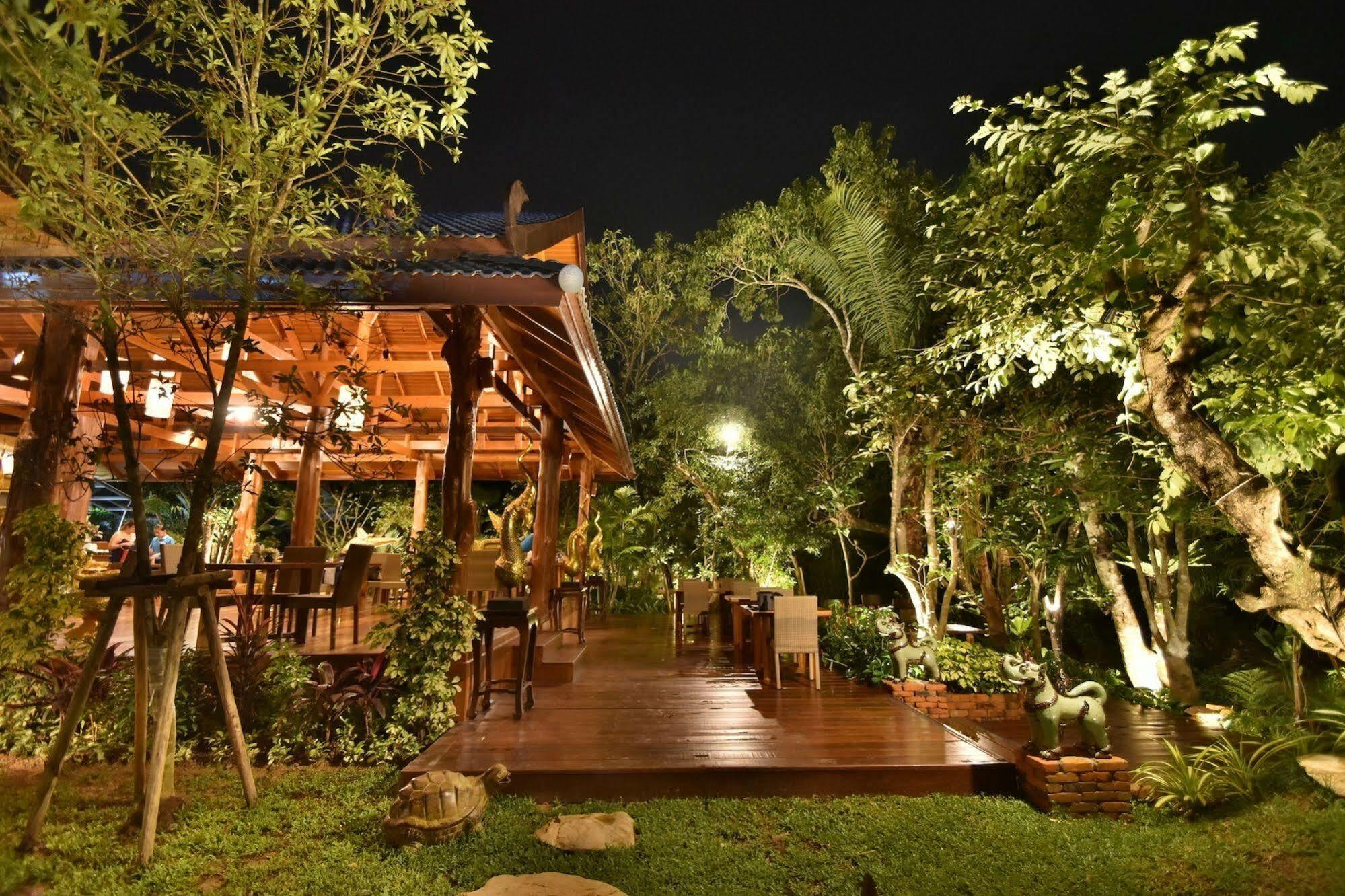 The Nine Thipthara Klongson Resort Ban Nong Thale Exterior photo
